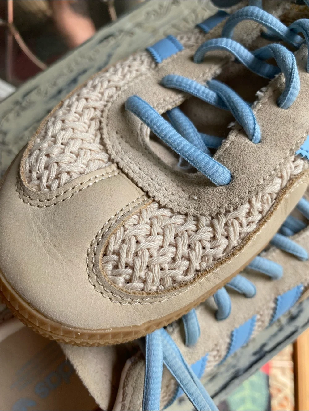 Adidas Handball Spezial Ivory/Baby Blue - CUTE!!! - Picture 8 of 10